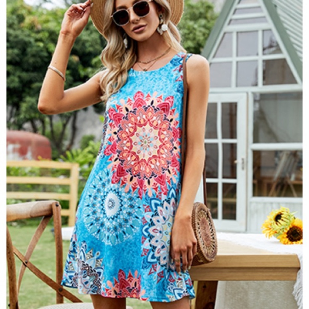 Simple fun beach floral summer sleeveless  dress . Size Lg. NWOT